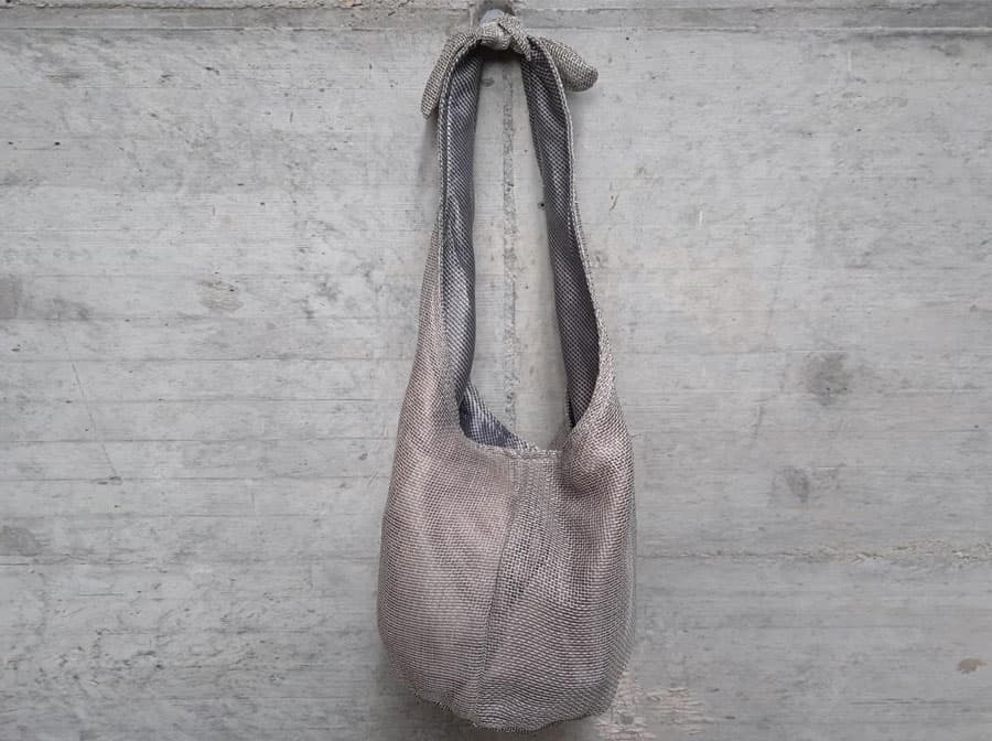 Bolsos de gasa tejida en Ferrol: elegancia en cada puntada