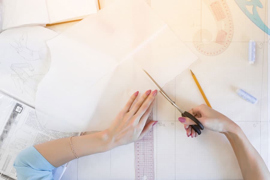 Moldea tus prendas a tu medida con Sara Sara Bags